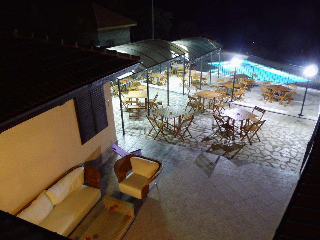 Villa Topola Extérieur photo